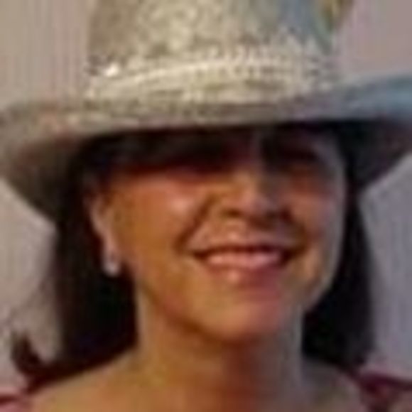 Meet your Posher, Gail - Picture 1 of 1